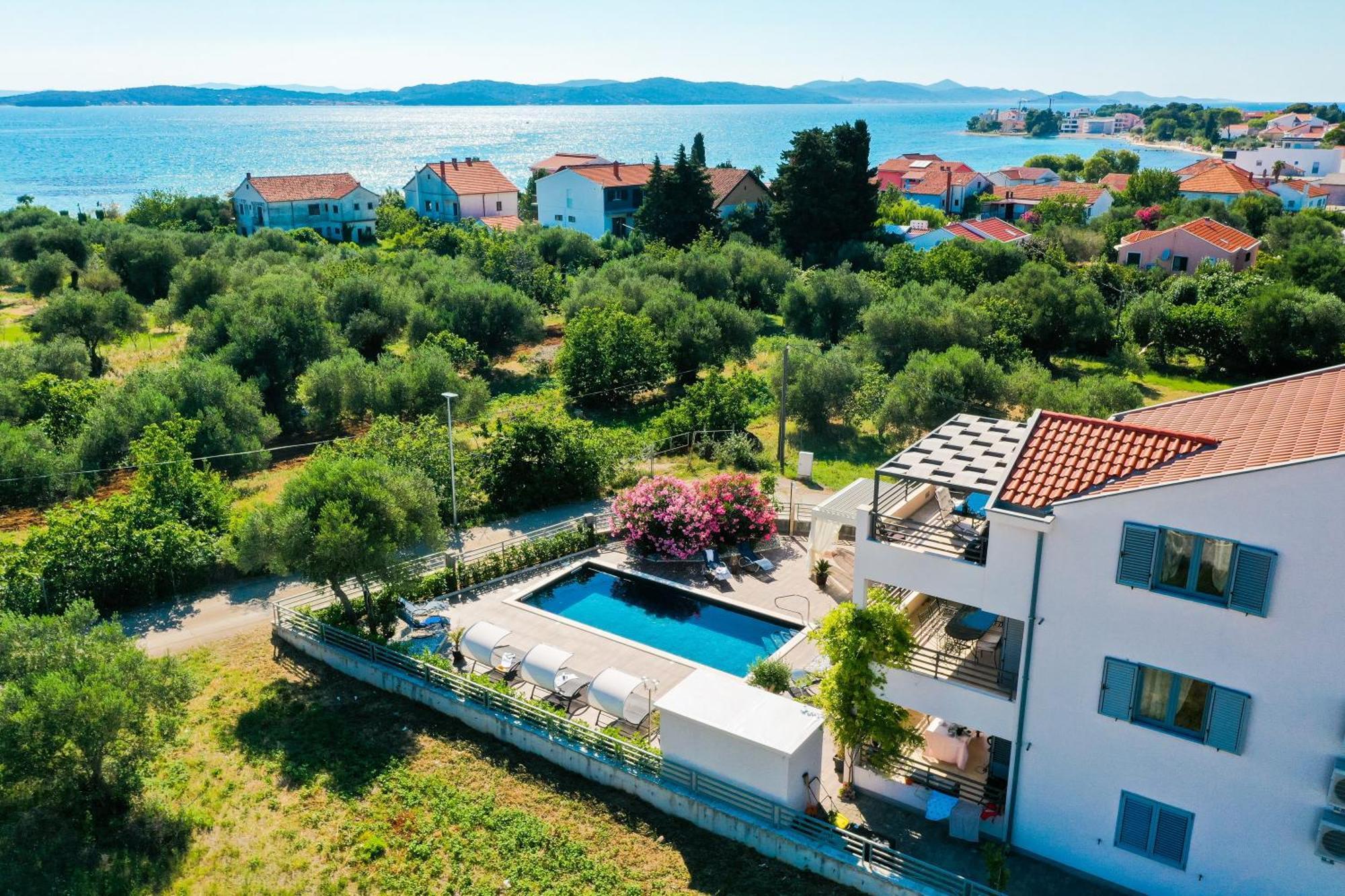 Villa Olive Garden Sukosan Exterior photo